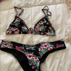Rip curl floral bikini